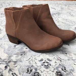 Lucky ankle booties